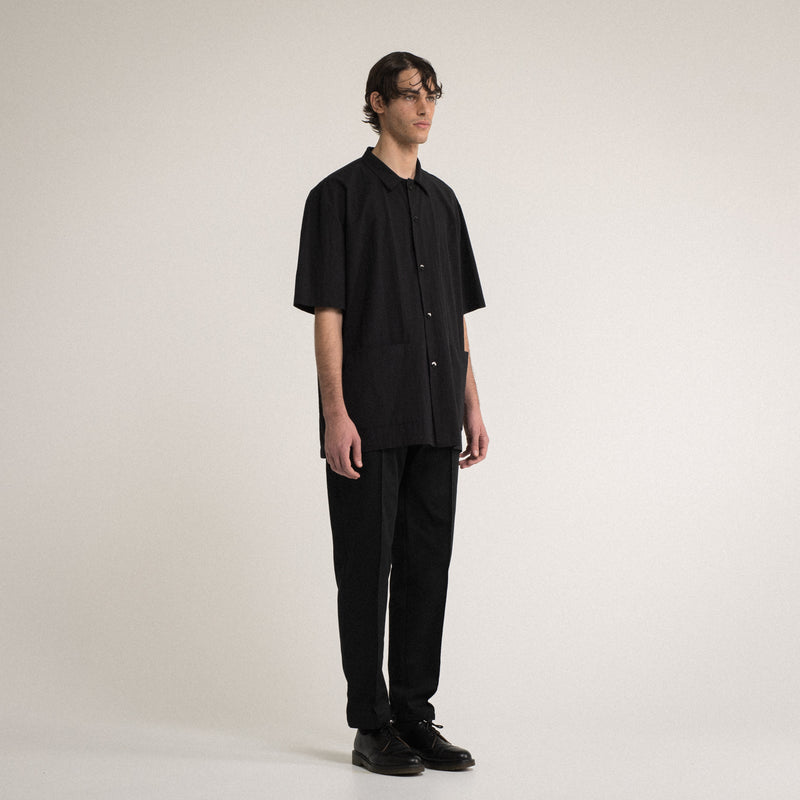 CORE SHORT SLEEVED SHIRT coal